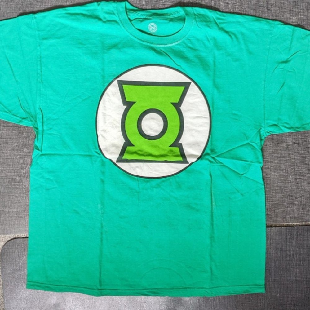 Green Shirt Green Lantern Design Men's XL